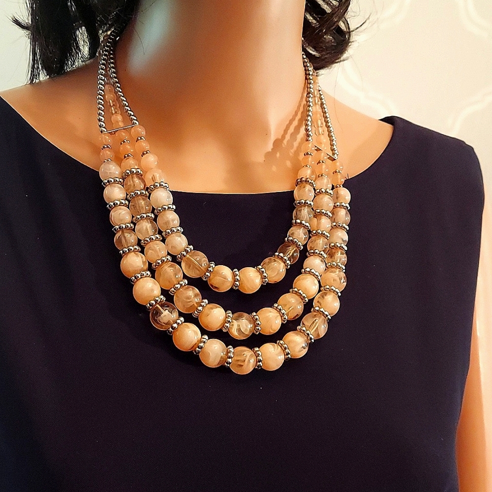 Necklace costume necklace